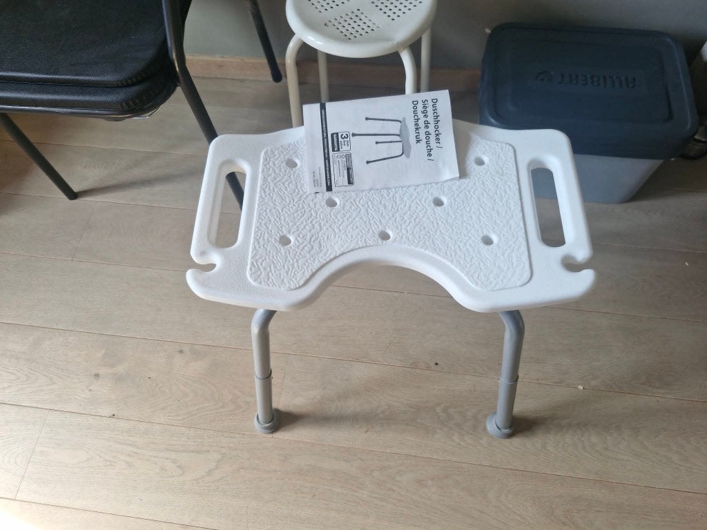 Douche kruk, Ophalen, Overige typen, 50 tot 100 cm, Zo goed als nieuw