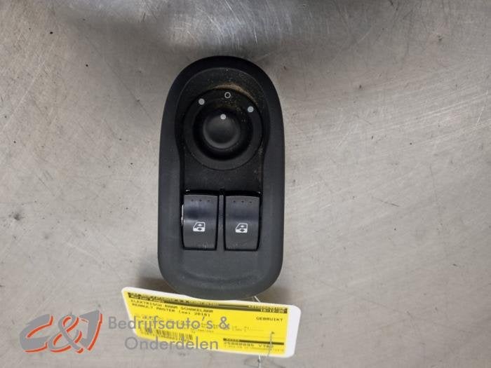 Elektrisch Raam Schakelaar van een Renault Master, Gebruikt, -, Renault, -