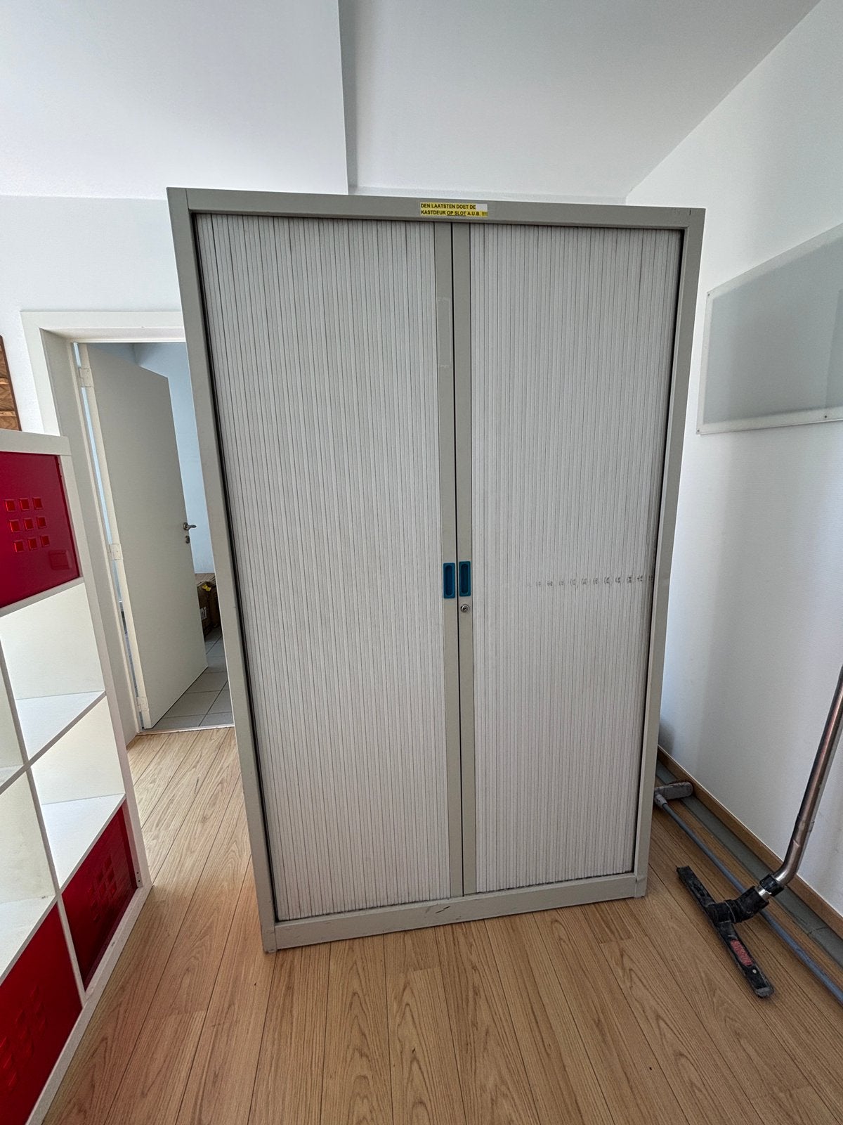 Metalen archiefkast, Huis en Inrichting, Kasten | Roldeurkasten en Archiefkasten, Ophalen, Gebruikt, 100 tot 150 cm, Metaal