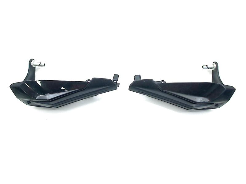 HANDKAPPEN KTM 690 SMC R 2021-2022 (76902182044C1), Dhr. S. di Majo, Gebruikt, Info@cama-motorparts.nl, P.J. Troelstraweg 8 8
3144 CX  MAASSLUIS, NL