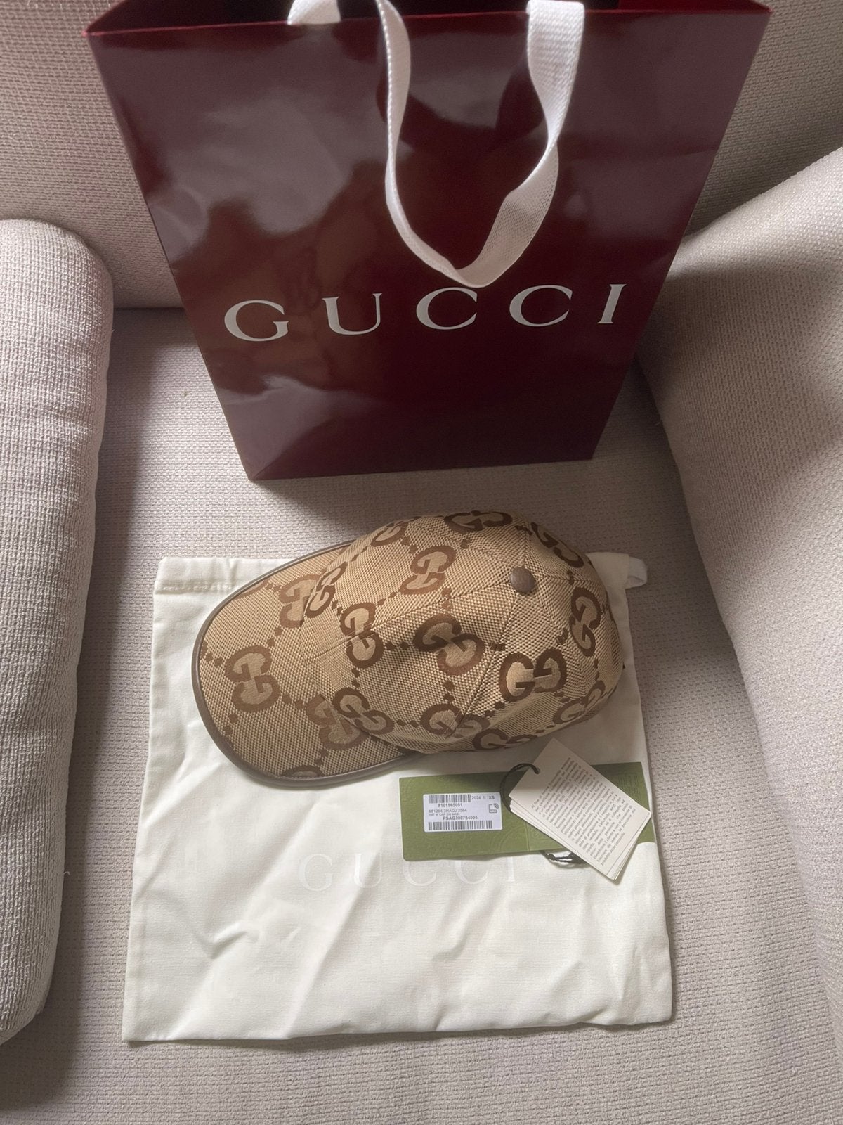 Gucci Jumbo GG beige/bruine canvas pet, Ophalen, Pet