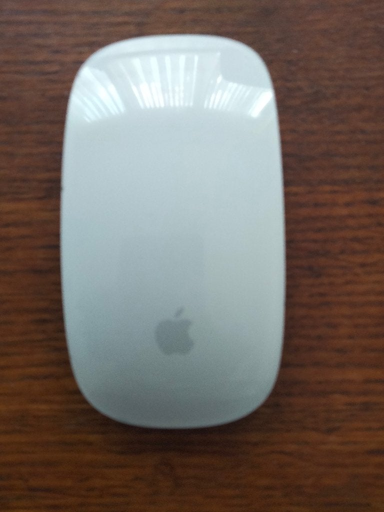 Apple Magic Mouse A1657 – Wit – Met originele doos, Computers en Software, Muizen, Muis, Nieuw, Ophalen of Verzenden, Linkshandig