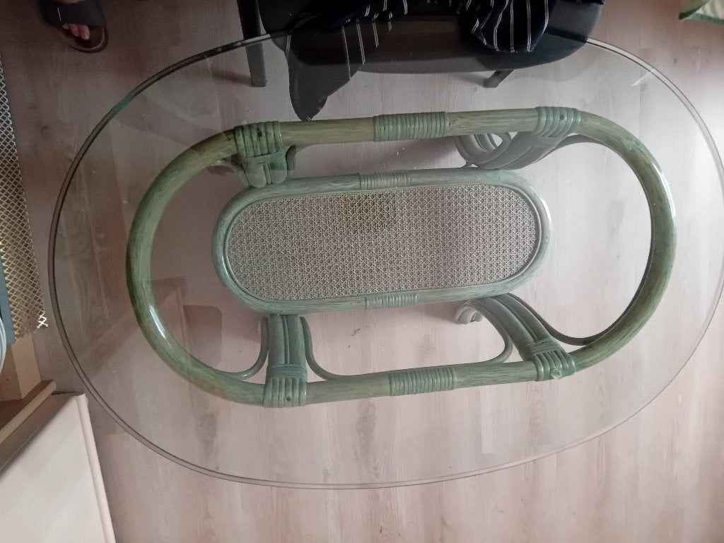 Rieten salontafel, Huis en Inrichting, Ophalen, Zo goed als nieuw, Ovaal, Overige houtsoorten