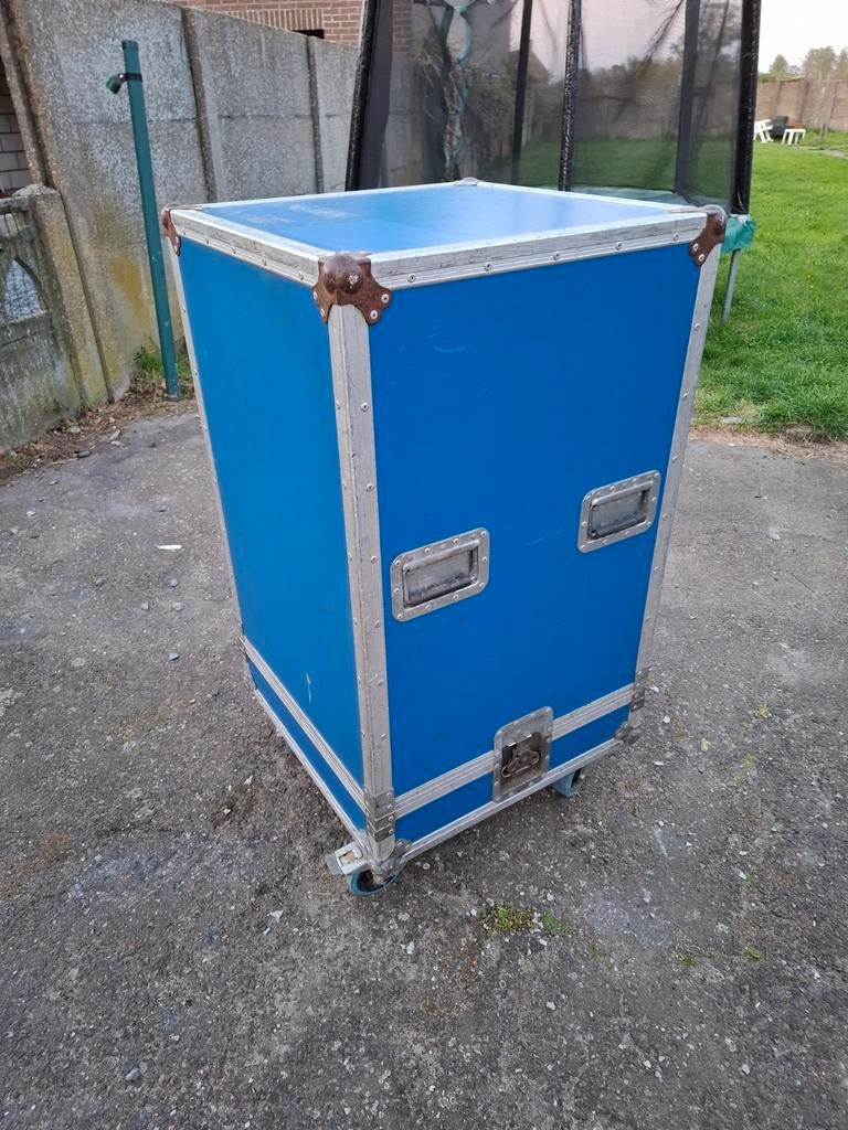 Stevige Flightcase Trunk op Wielen – 84x58x58 cm – Heavy Dut, Ophalen, Flightcase