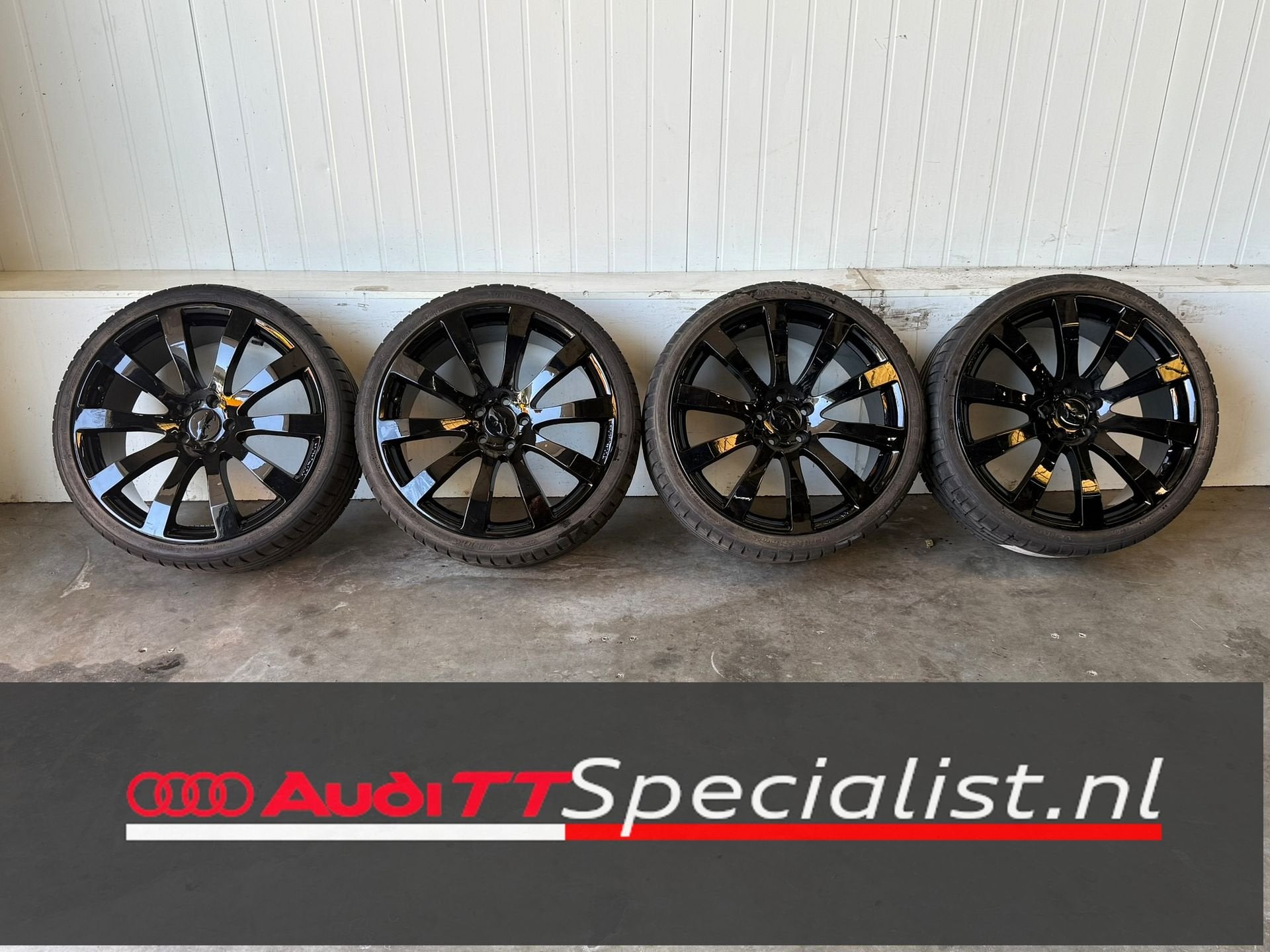Zomerbanden set 20 inch Audi TT MK2 steek 5 x 112, Pneus et Jantes, 255 mm, -, Véhicule de tourisme
