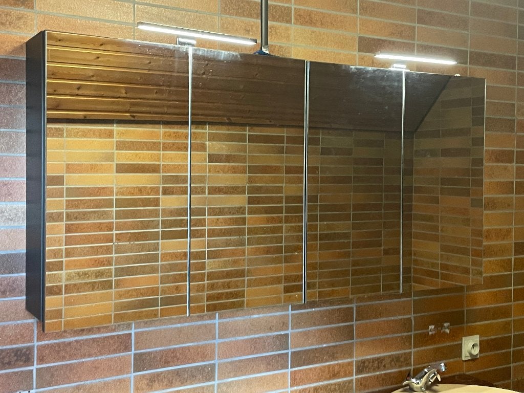 Badkamerkast met spiegeldeuren en ledverlichting, Ophalen, 100 tot 150 cm, Minder dan 25 cm, Minder dan 100 cm