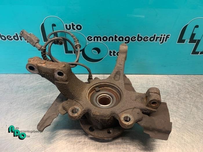 Joint avant droit d'un Fiat Punto Evo (Punto Evo 08-), -, 3 mois de garantie, Utilisé, Fiat