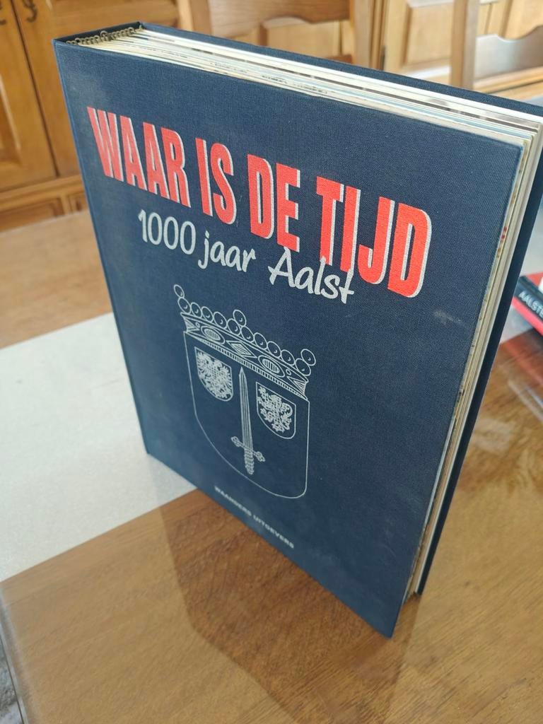 Waar is de tijd. 1000 jaar Aalst, Boeken, Ophalen