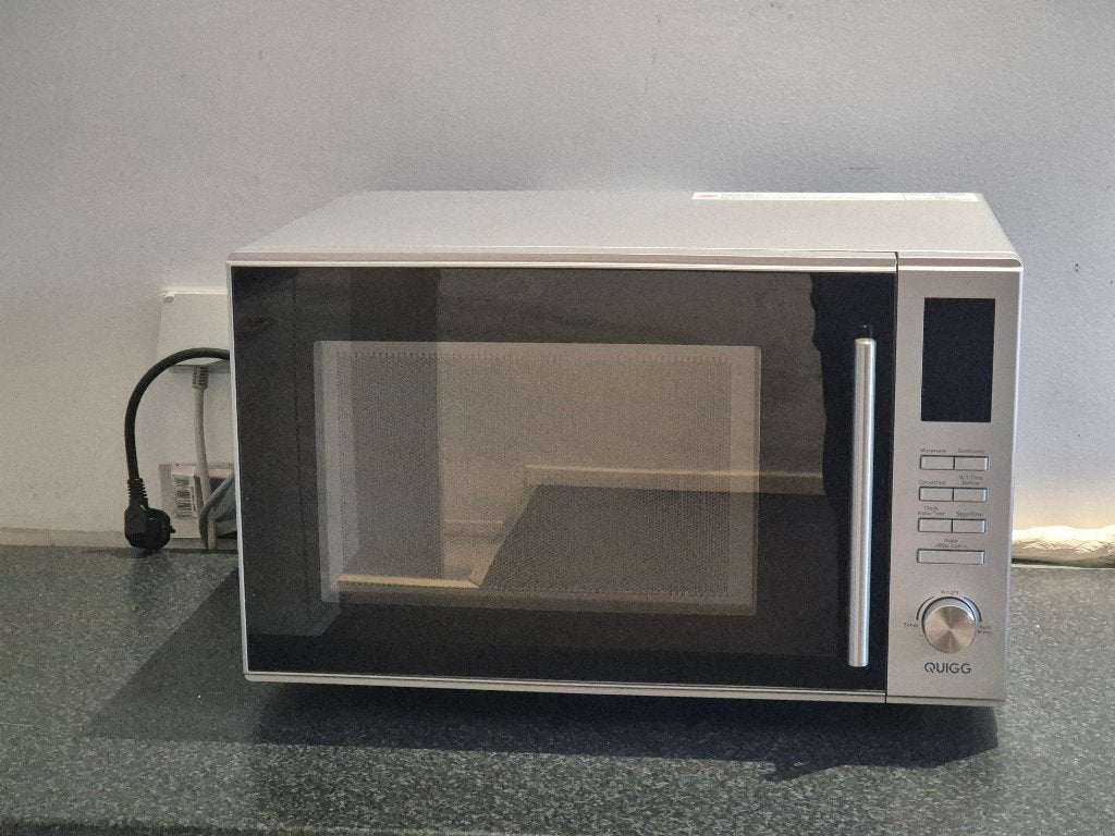 combi-oven Quigg MG10-B, Ophalen, Grill, Zo goed als nieuw, Draaiplateau
