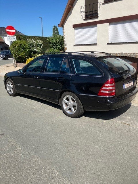 Mercedes C220 CDI, Autos, 100 kW, Achat, 190 g/km, Automatique