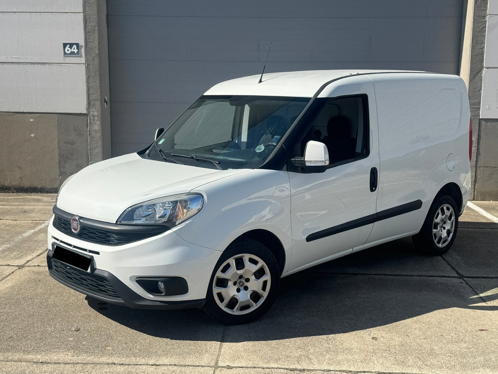 ✅Fiat doblo prachtige wagen zeer zuinig.✅, Auto's, Voorwielaandrijving, Stof, CNG (Aardgas), Wit