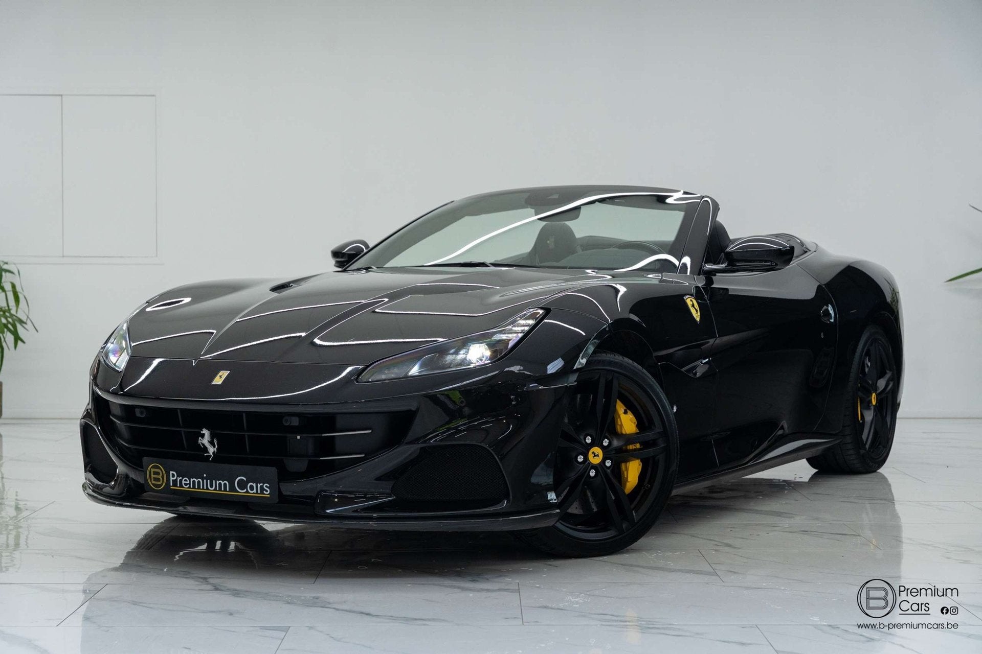 Ferrari Portofino M 3.9L V8! 10x Carbon / MEGA SPEC / PPF /, Autos, Euro 6, Entreprise, Entretenue par le concessionnaire, Noir