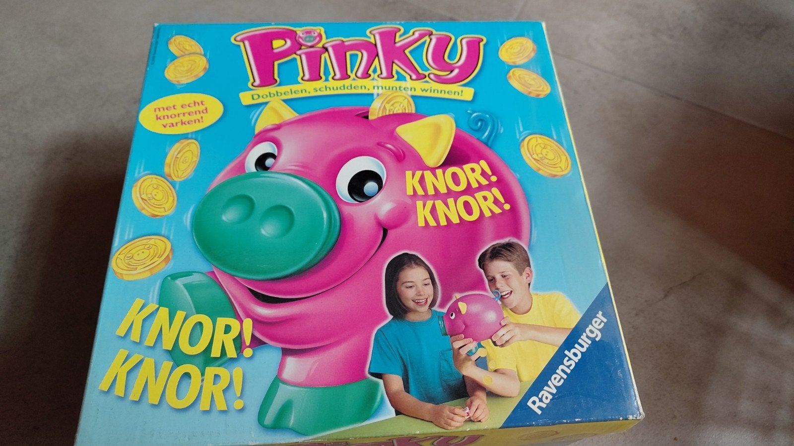 Jeu Pinky, Enlèvement