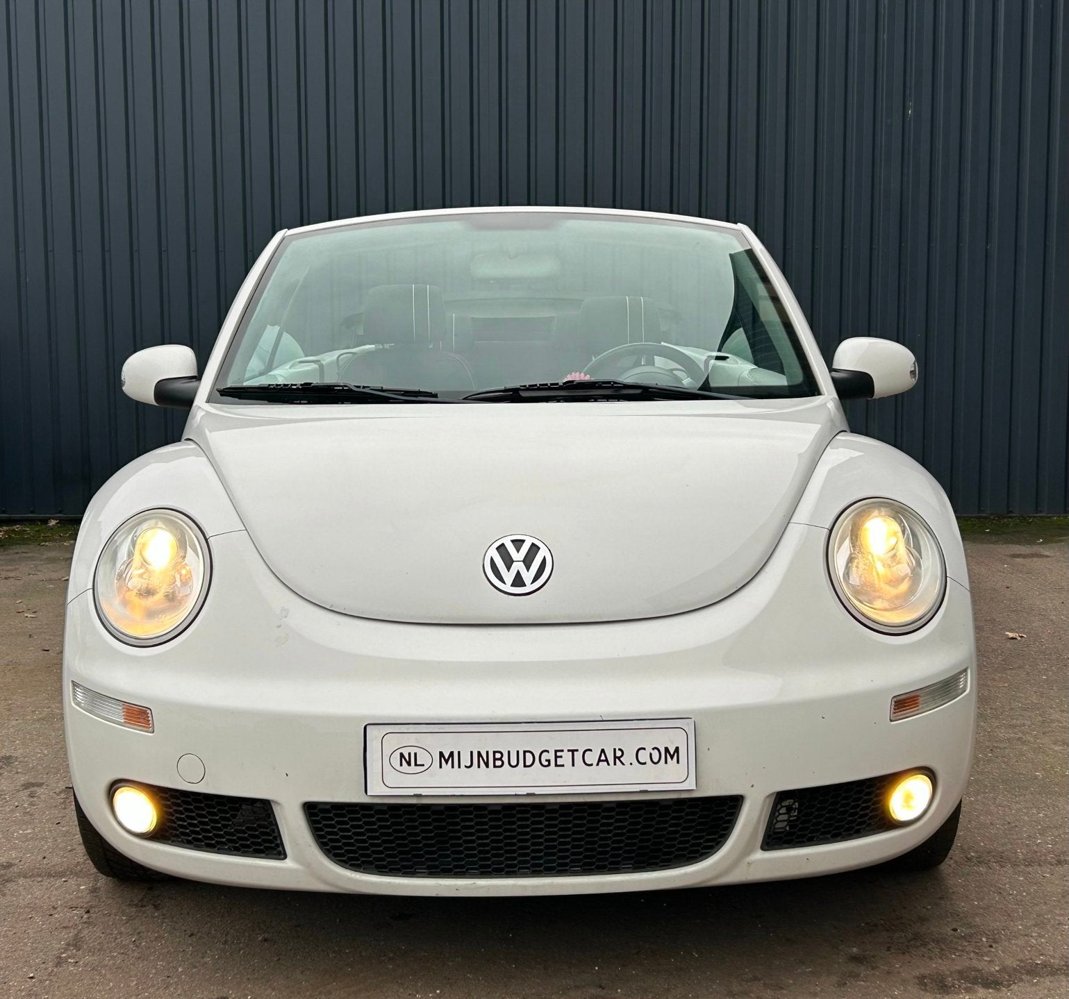 Volkswagen New Beetle Cabriolet 1.6 Trendline, Auto's, Voorwielaandrijving, Gebruikt, Beetle (Kever), 4 cilinders