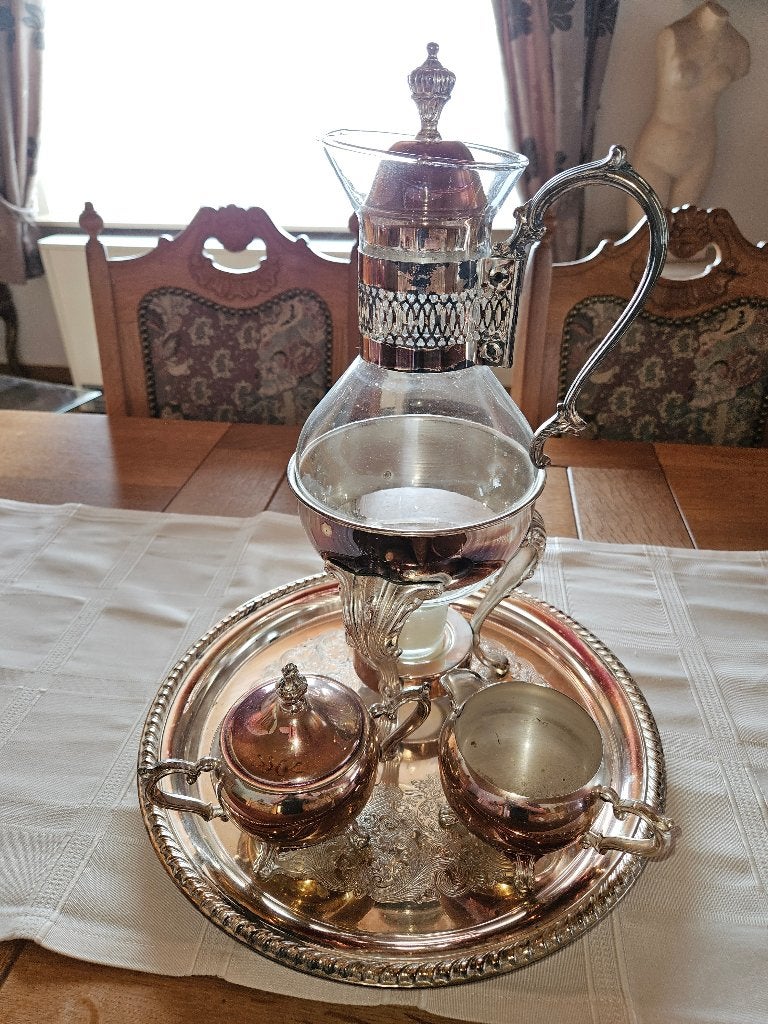 Theepot, Ophalen
