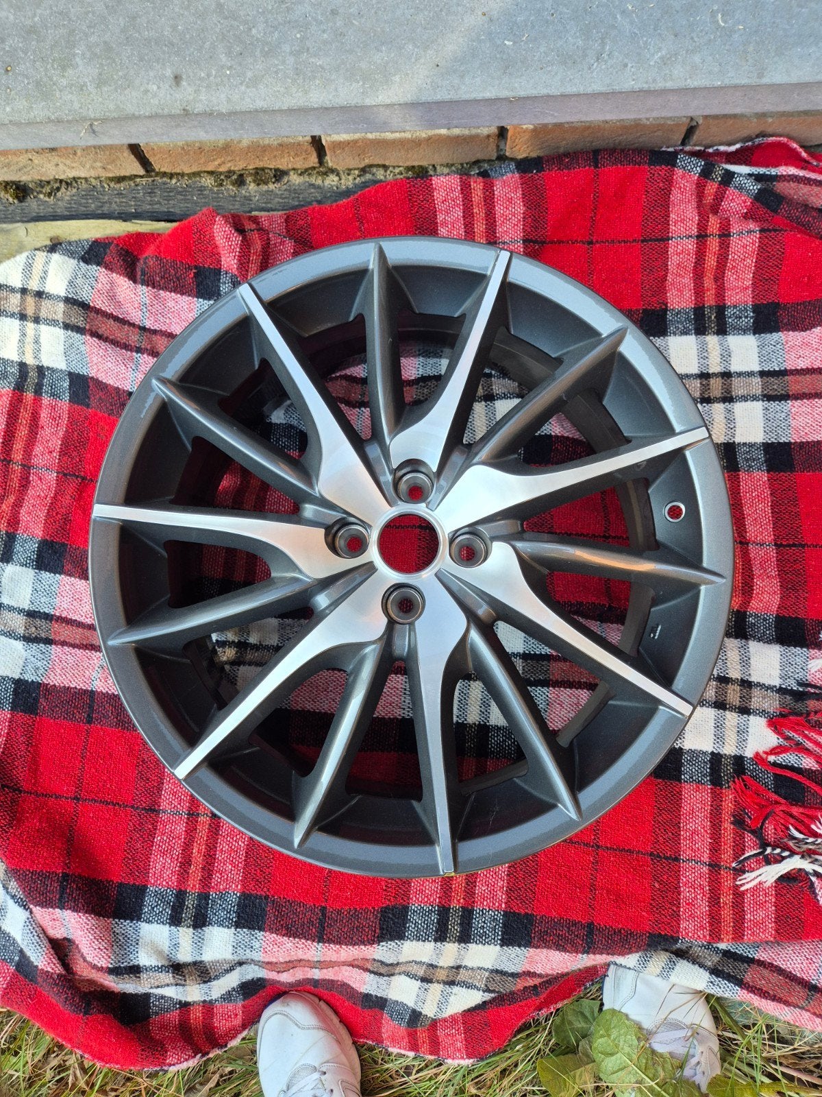 1 nieuwe Alfa Romeo MiTo Qv velg 18 inch, Auto-onderdelen, 18 inch, Velg(en), Nieuw, Ophalen of Verzenden