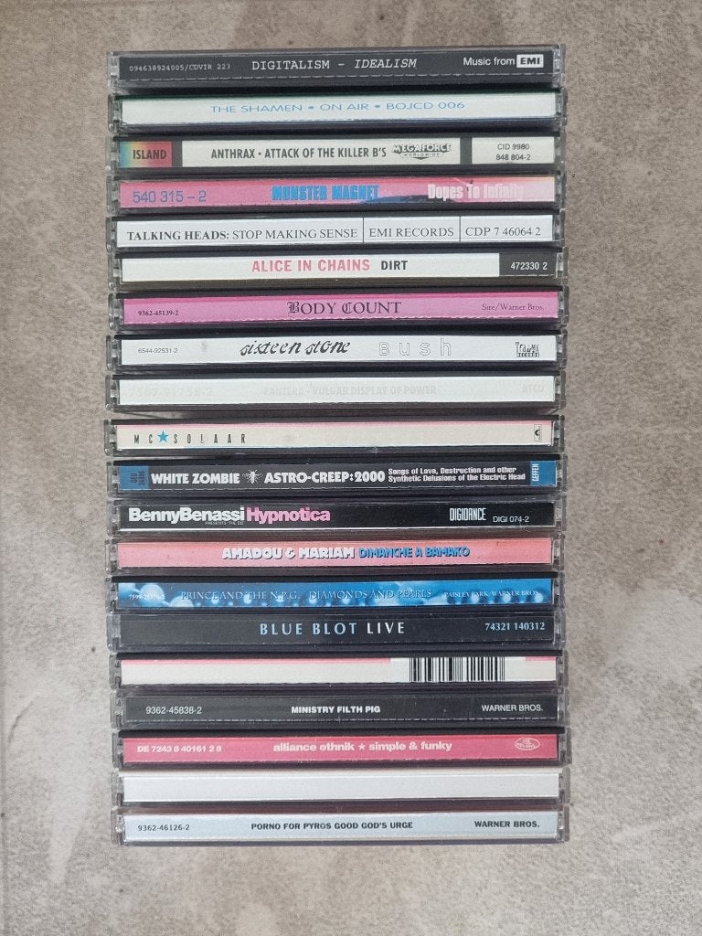 Divers CD originaux à vendre – Très bon état, CD & DVD, Enlèvement ou Envoi, Comme neuf, Autres genres, Comprend un livret