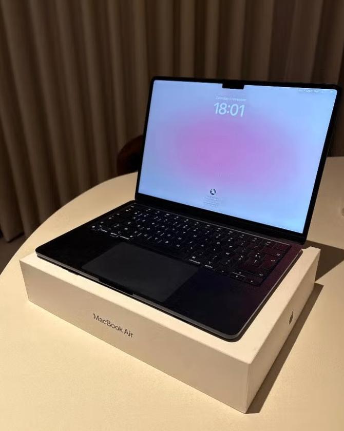 MacBook Air 13” (2024) – 16GB RAM – 256GB SSD, Computers en Software, Apple Macbooks, Ophalen, 256 GB, 13 inch, MacBook