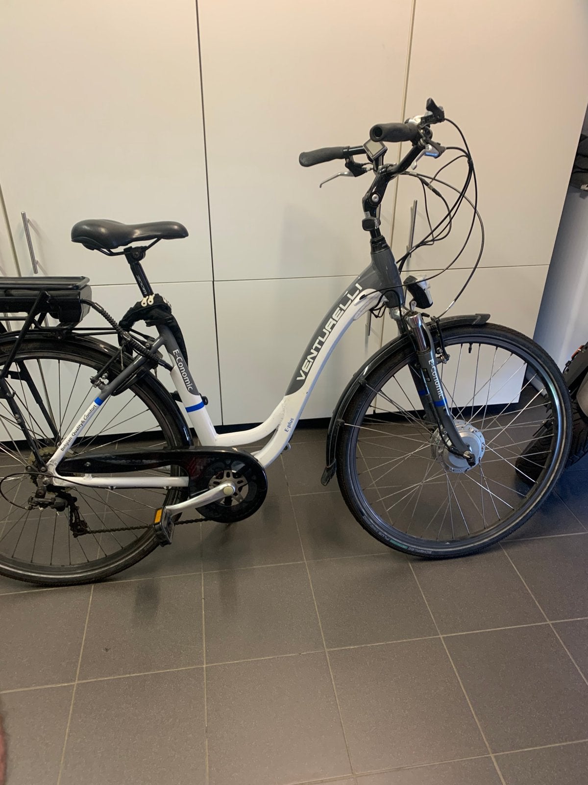 Elektrische fiets Venturelli, Fietsen en Brommers, Ophalen, Gebruikt