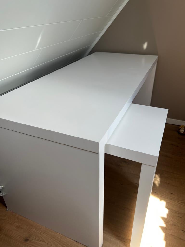 Ikea malm bureau, Huis en Inrichting, Bureaus, Ophalen, 65 cm, Hoekbureau, Zo goed als nieuw