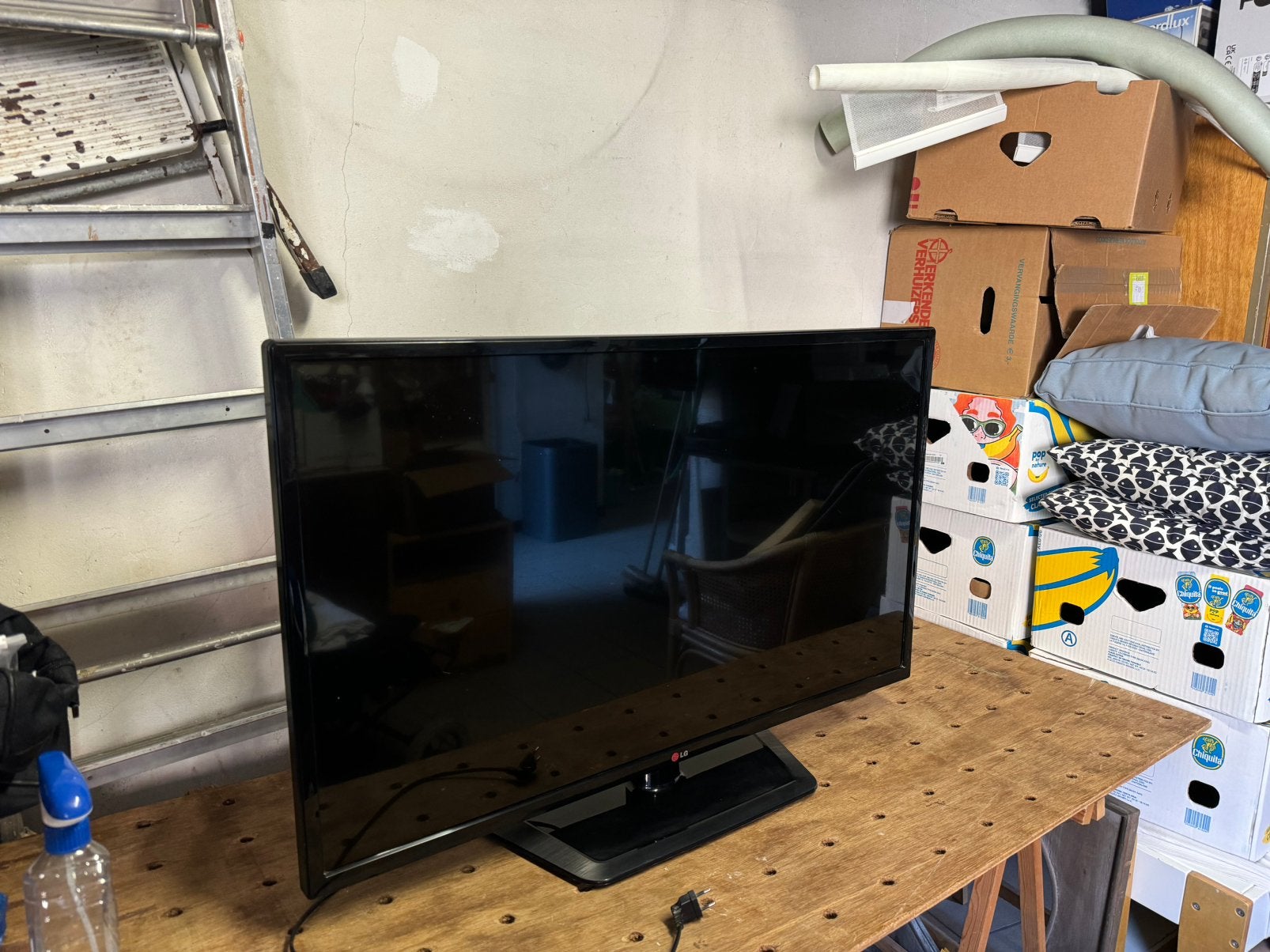 Tv 42 inch, LED, 50 Hz, Comme neuf, Enlèvement