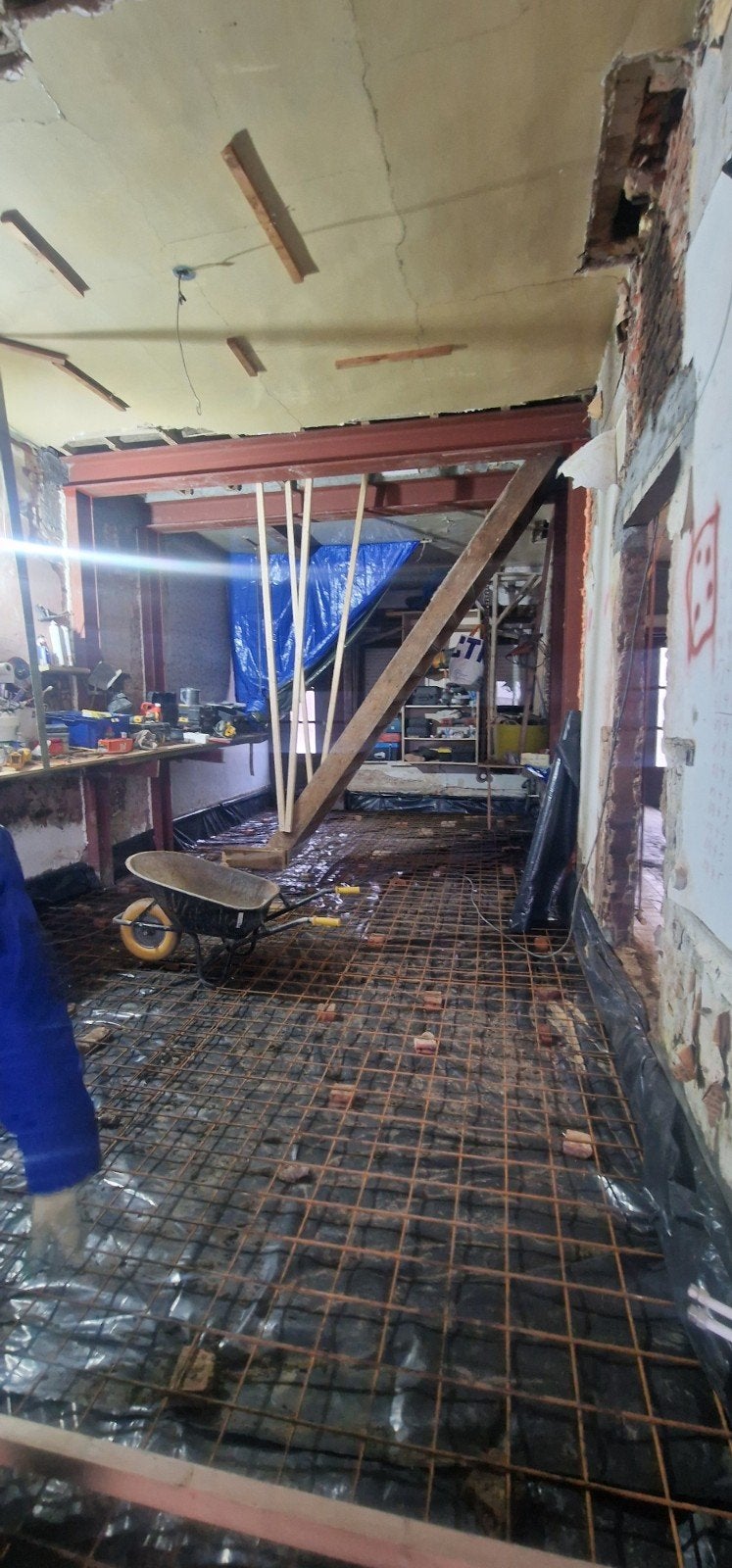 Ik voer werken uit voor een ruwbouw. 0465784727, Ophalen of Verzenden