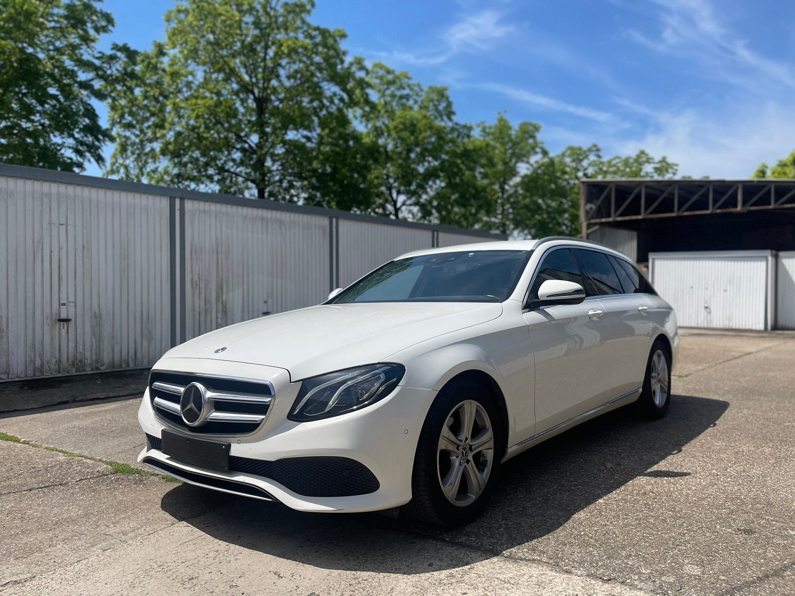 Mercedes-benz E200 w213 2,0Diesel 110KW 2017 Xenon Camera, Auto's, Automaat, Achterwielaandrijving, 4 cilinders, Leder en Stof