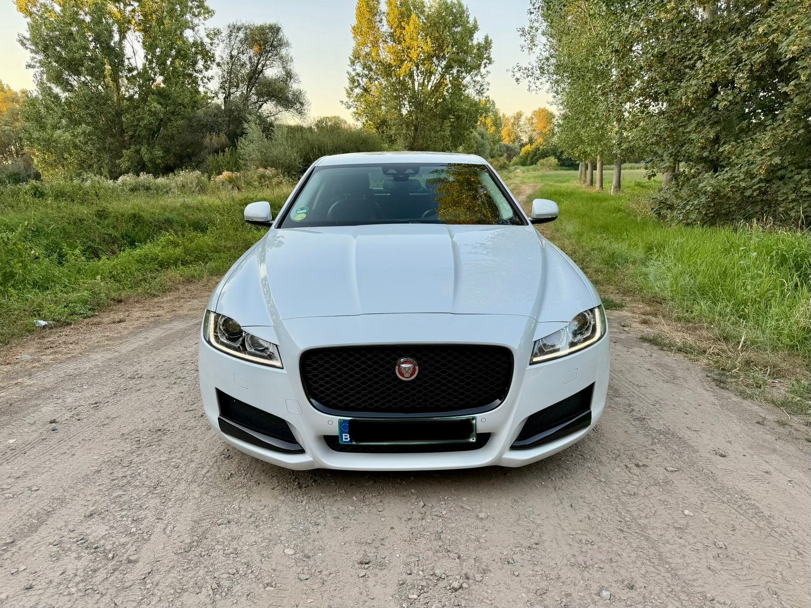 JAGUAR XF 2.0 DIESEL 163PK | AUTOMAAT | CAMERA | LED |Euro6b, Auto's, Automaat, 4 deurs, Achterwielaandrijving, 4 cilinders