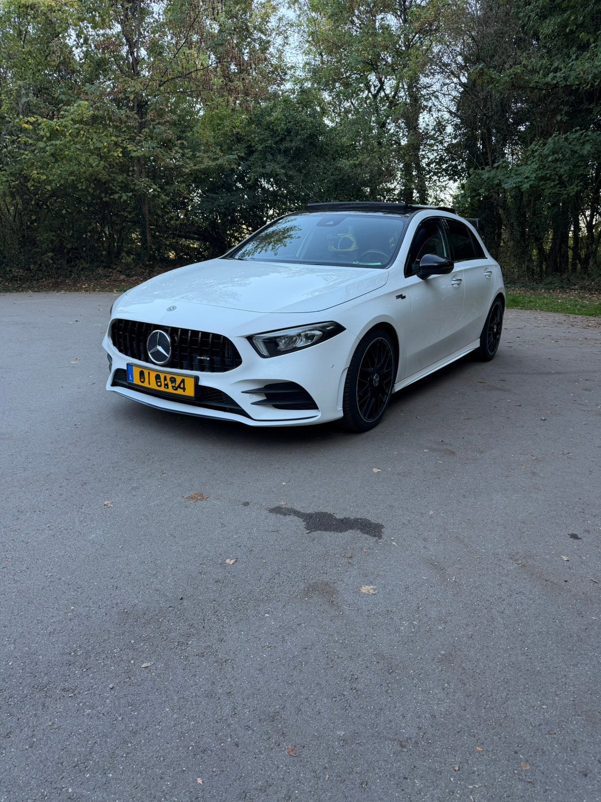 Mercedes-Benz A200 AMG Line (Full Design A45 AMG), Autos, Achat, Euro 6, Noir, 5 places