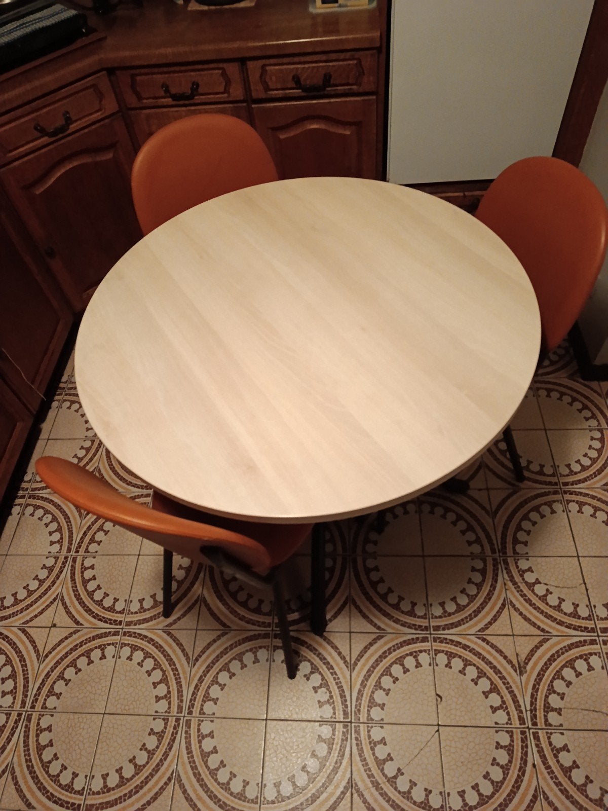 Table, Maison & Meubles, Trois personnes, Rond, Comme neuf, Enlèvement