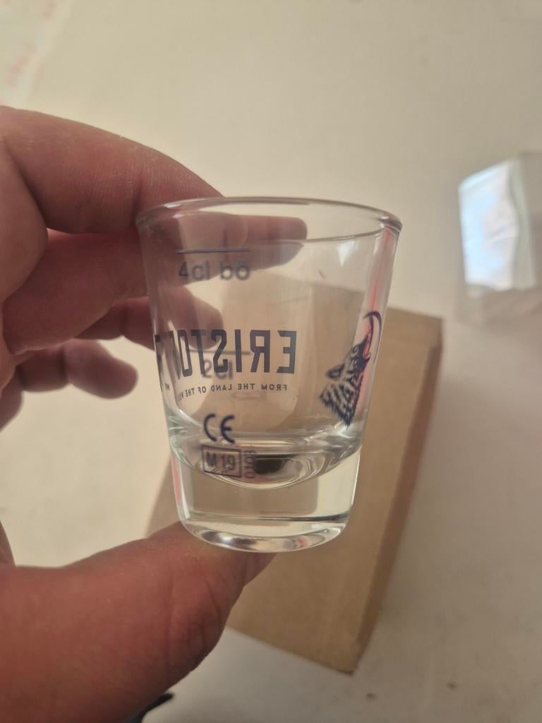 Shot Eristoff negen zeldzame x6
