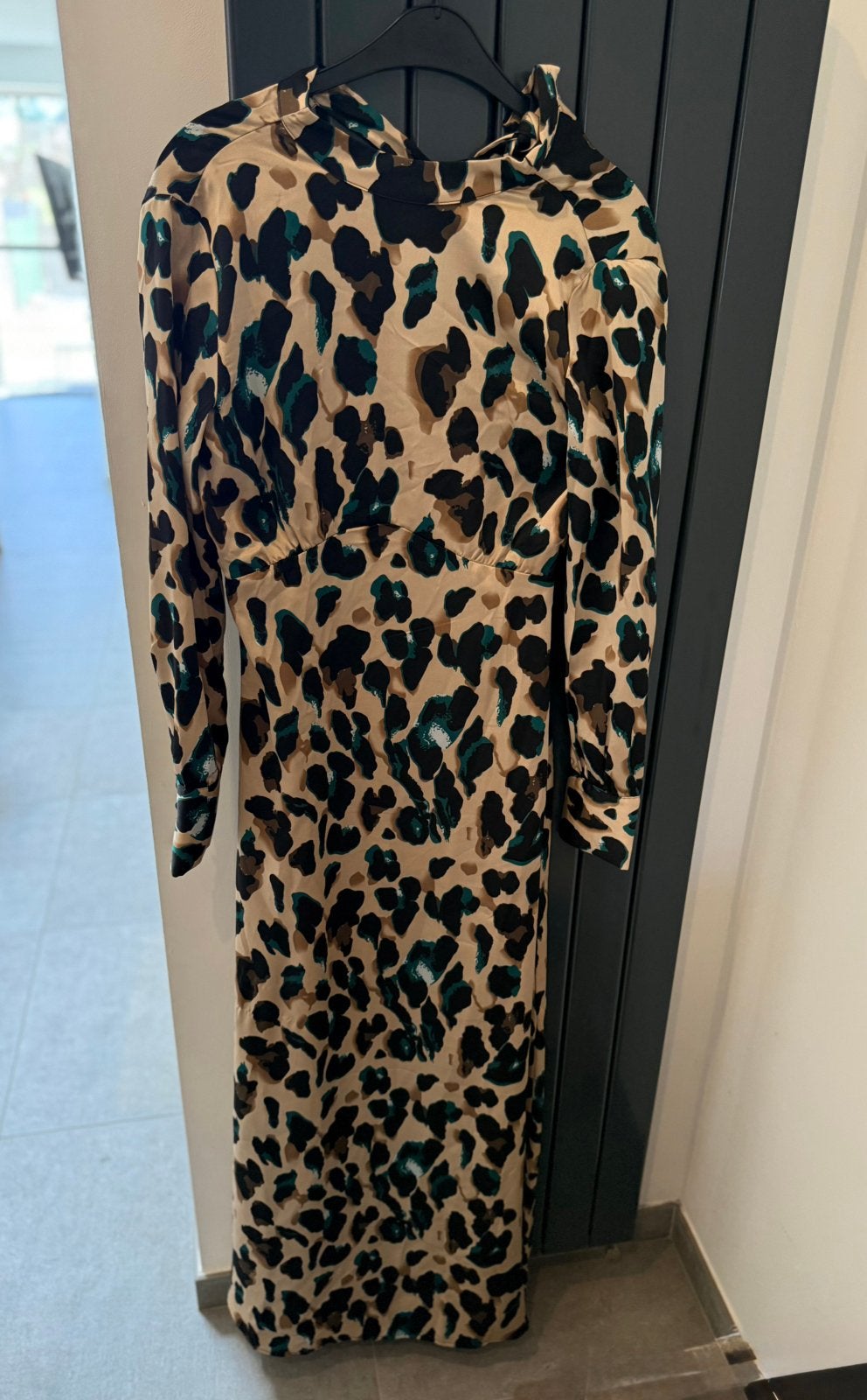 Open rug kleedje van Villa maat 36, Kleding | Dames, Ophalen, Zo goed als nieuw, Maat 36 (S)