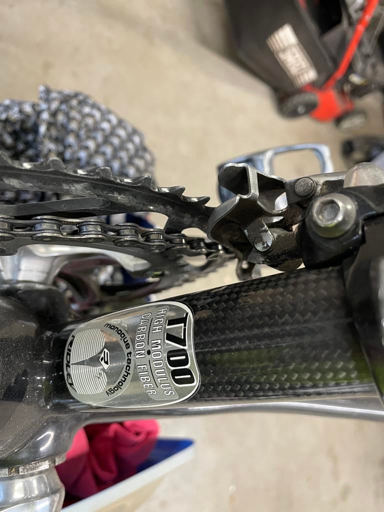 Ridley Excalibur, Enlèvement, Carbone