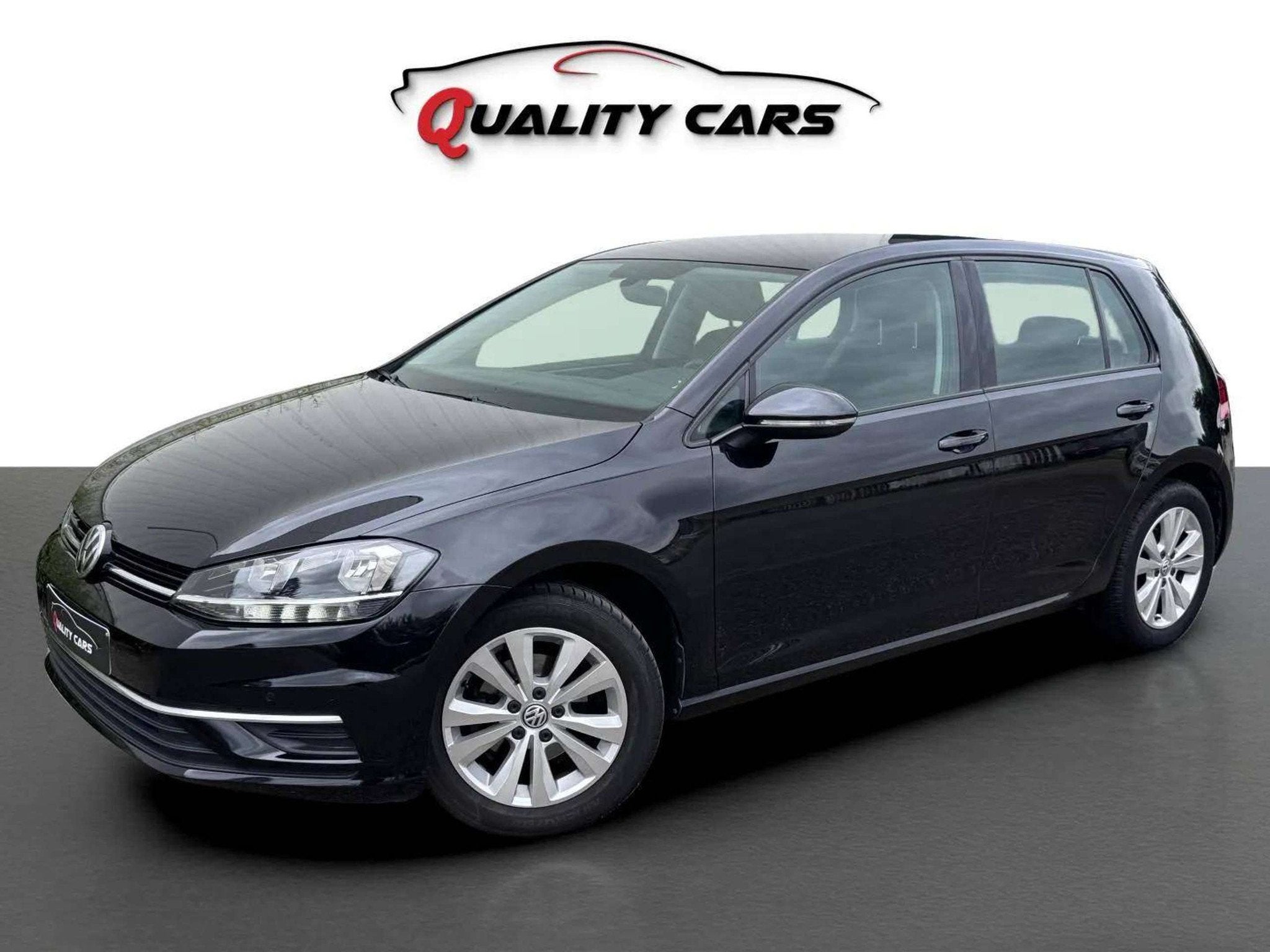 Volkswagen Golf DSG7 / AUTOMAAT | Navi | CarPlay | Facelift, Auto's, Volkswagen, Stof, Gebruikt, Zwart, Bedrijf