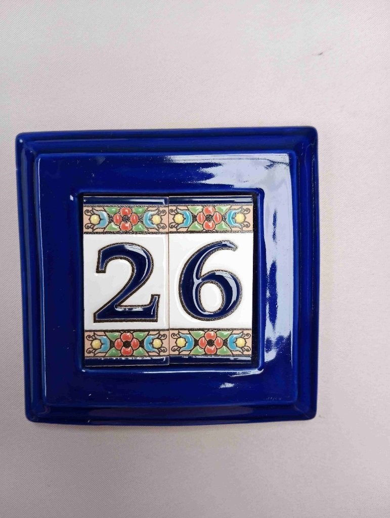 Spaanse keramic huis nummer 26-29-62-92 met rand, Meerkleurig, Nieuw, Mediterraans, Ophalen of Verzenden