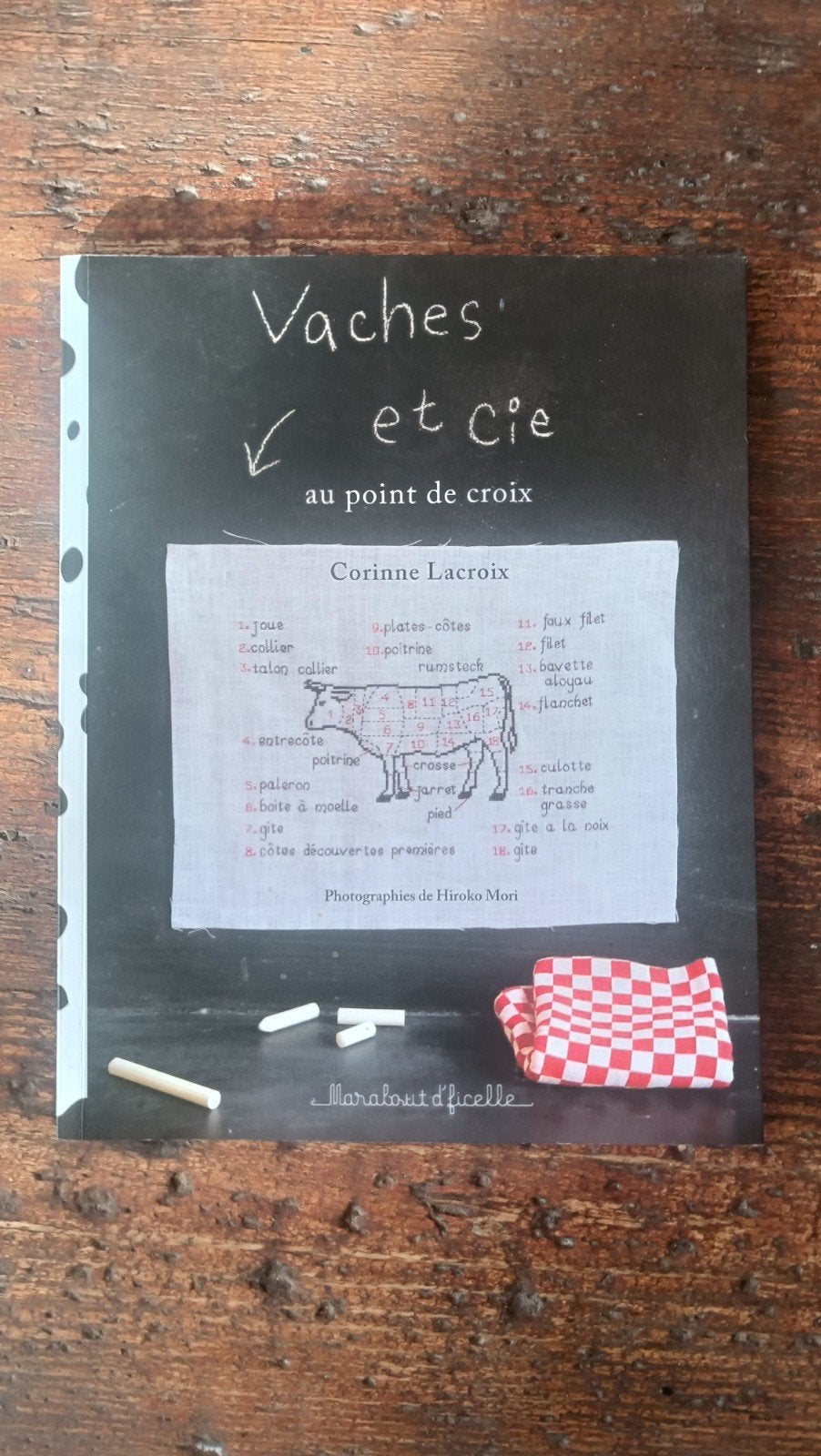 borduurwerk: koeien en co. /Corinne Lacroix, Boeken, Ophalen of Verzenden, Zo goed als nieuw, Borduren en Naaien, Corinne Lacroix