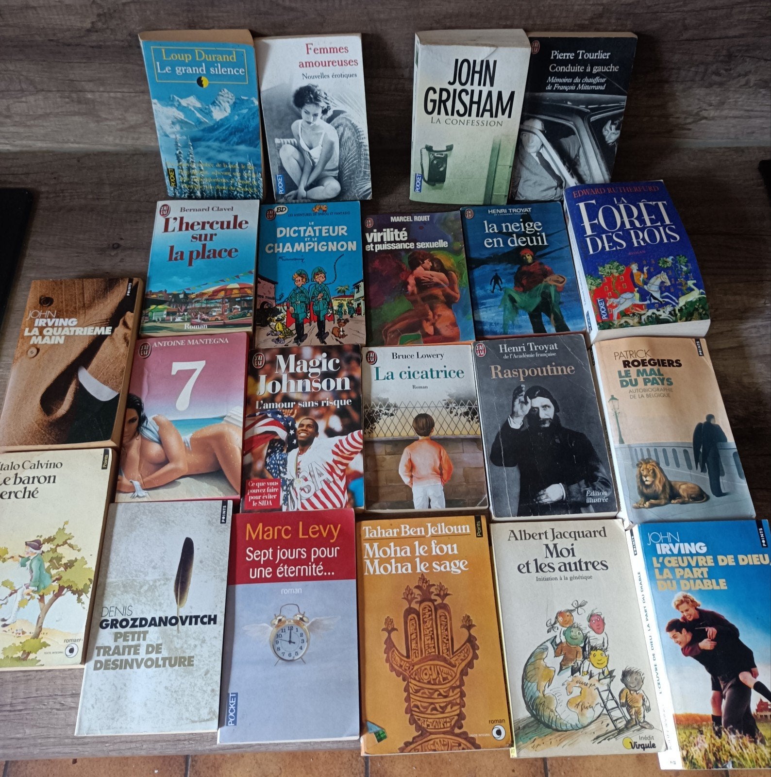 lot de 25 livres de poche, Enlèvement ou Envoi