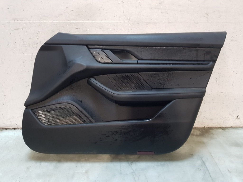 PORTIERBEKLEDING RECHTS VOOR Porsche Taycan (Y1A), Gebruikt, Porsche