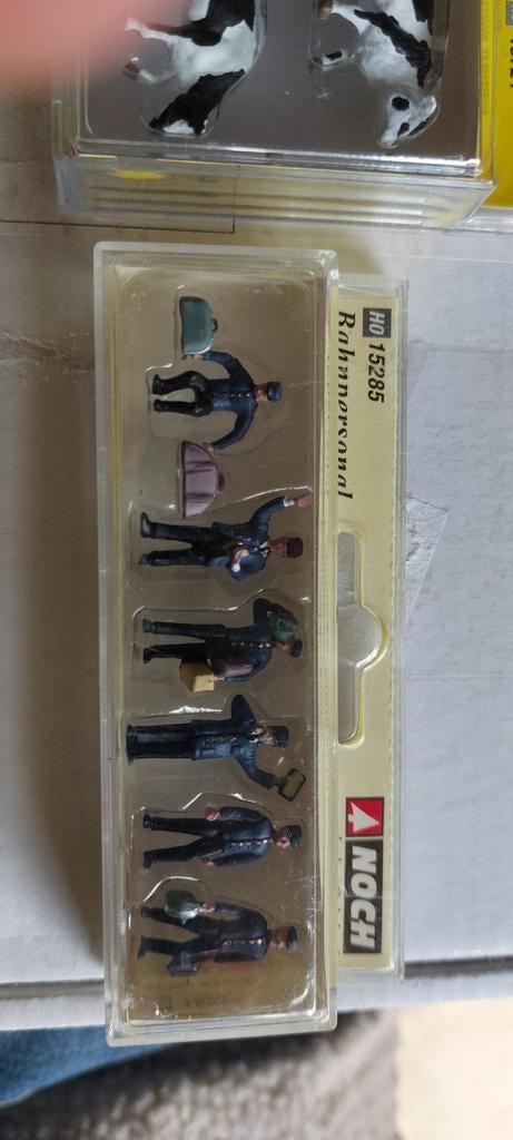 H0LK 0317 BOÎTES DE FIGURINES DIVERSES 1/87, Hobby & Loisirs créatifs, Enlèvement ou Envoi, Neuf, Nature
