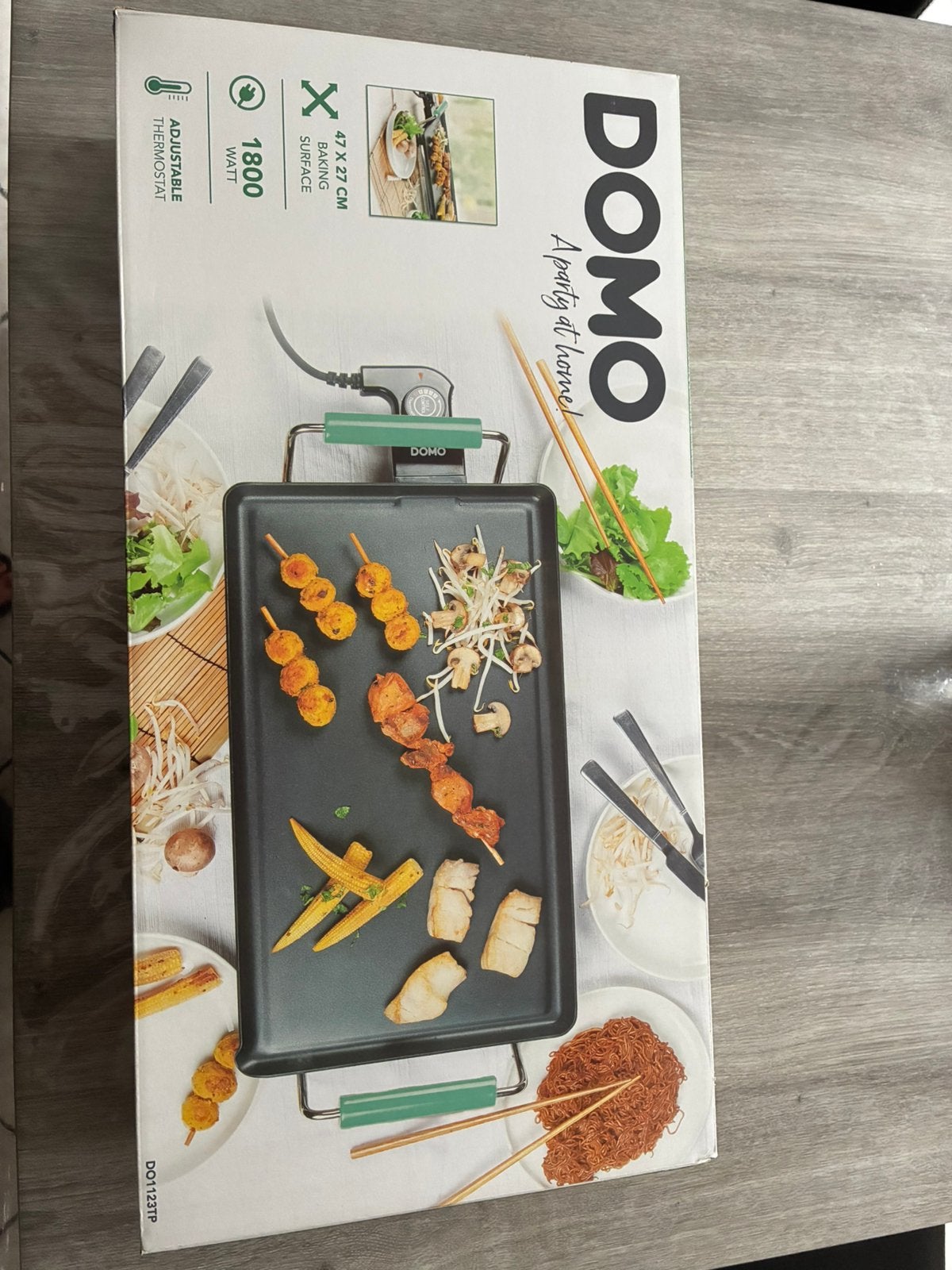 Plancha Électrique DOMO 1800W (47x27 cm) - NEUVE en Boîte, Electroménager, Enlèvement, Neuf