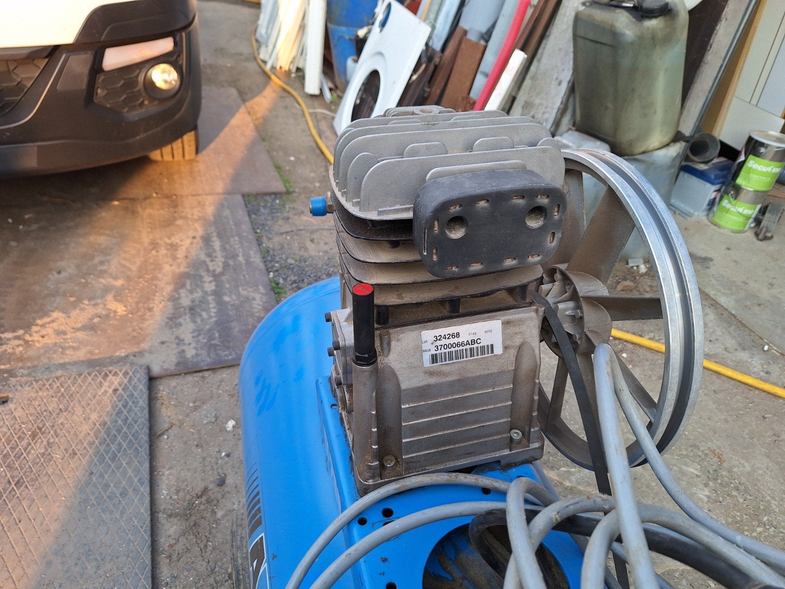 Compressor, Doe-het-zelf en Bouw, Compressors, Ophalen