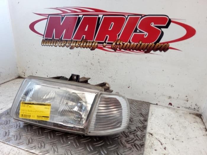 Phare gauche d'un Volkswagen Polo, -, Volkswagen, -, 3 mois de garantie
