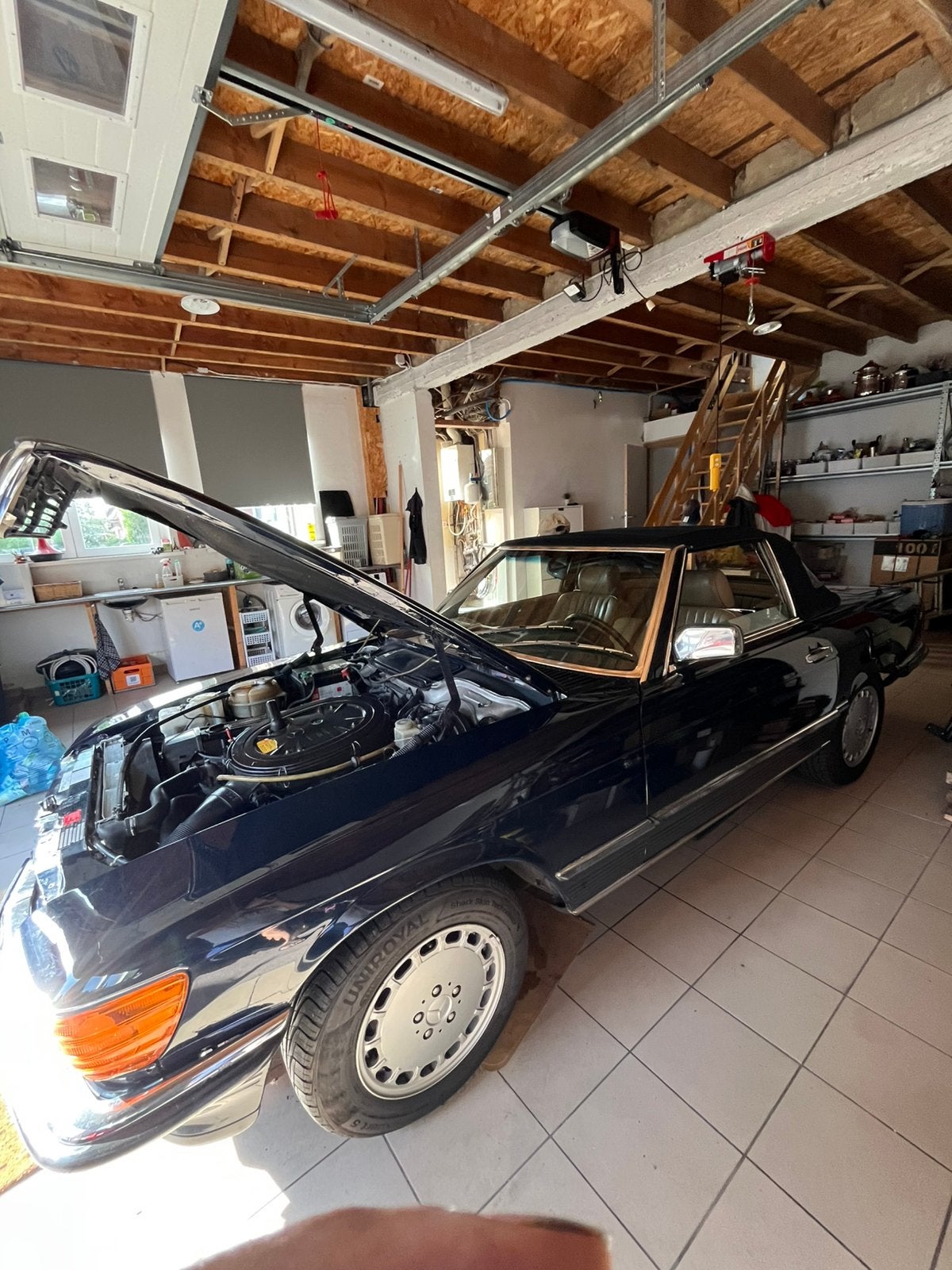 Mercedes 300 sl /88, Automaat, Achterwielaandrijving, Beige, Leder