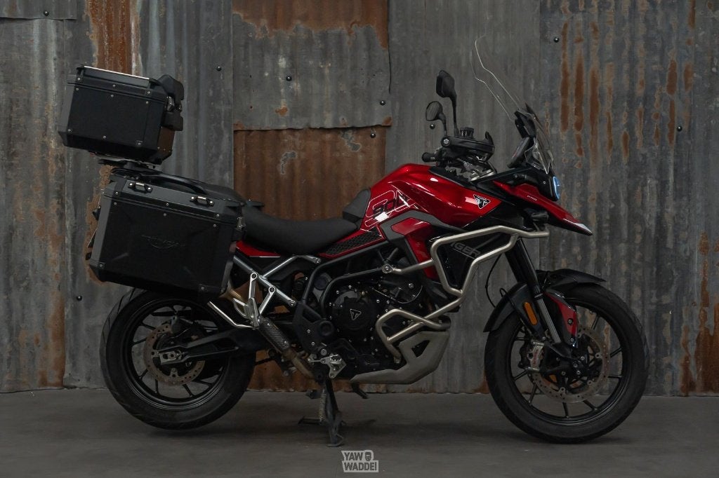 ***verkocht*** Triumph Tiger 900 GT Pro: Carnival Red, Traction Control, Occasion, Motorrijbewijs A, Bedrijf