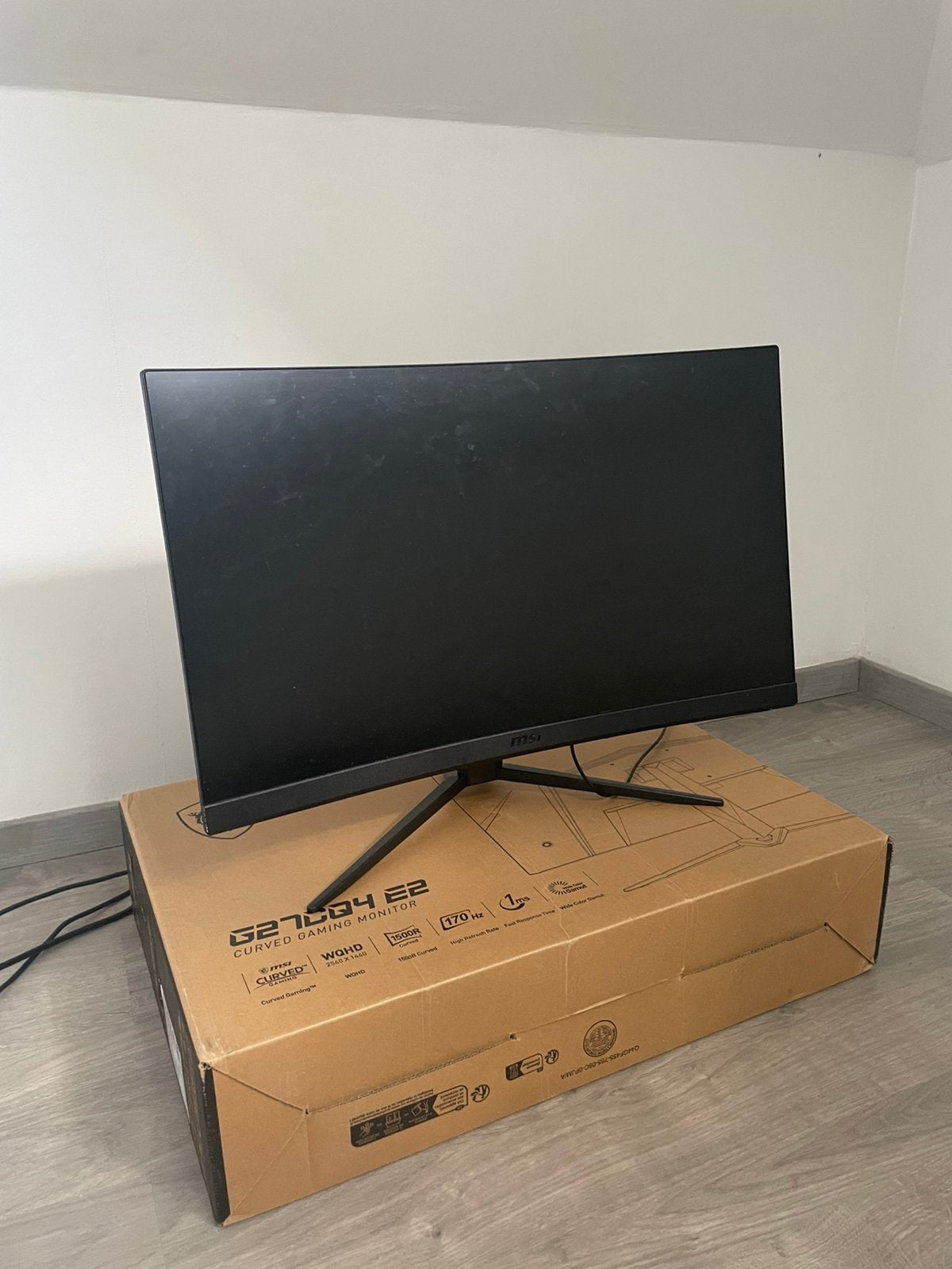 MSI G27CQ4 E2 27” Curved Gaming Monitor – WQHD 1440p – 170Hz, HDMI, VA, Zo goed als nieuw, 1 tot 2 ms