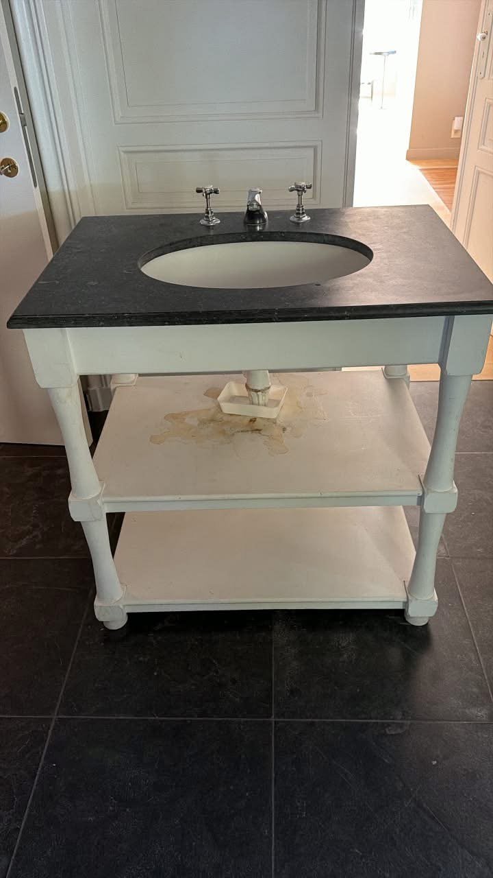 Gratis Wastafel, landelijke Flamant-stijl. GERESERVEERD, Enlèvement, Utilisé