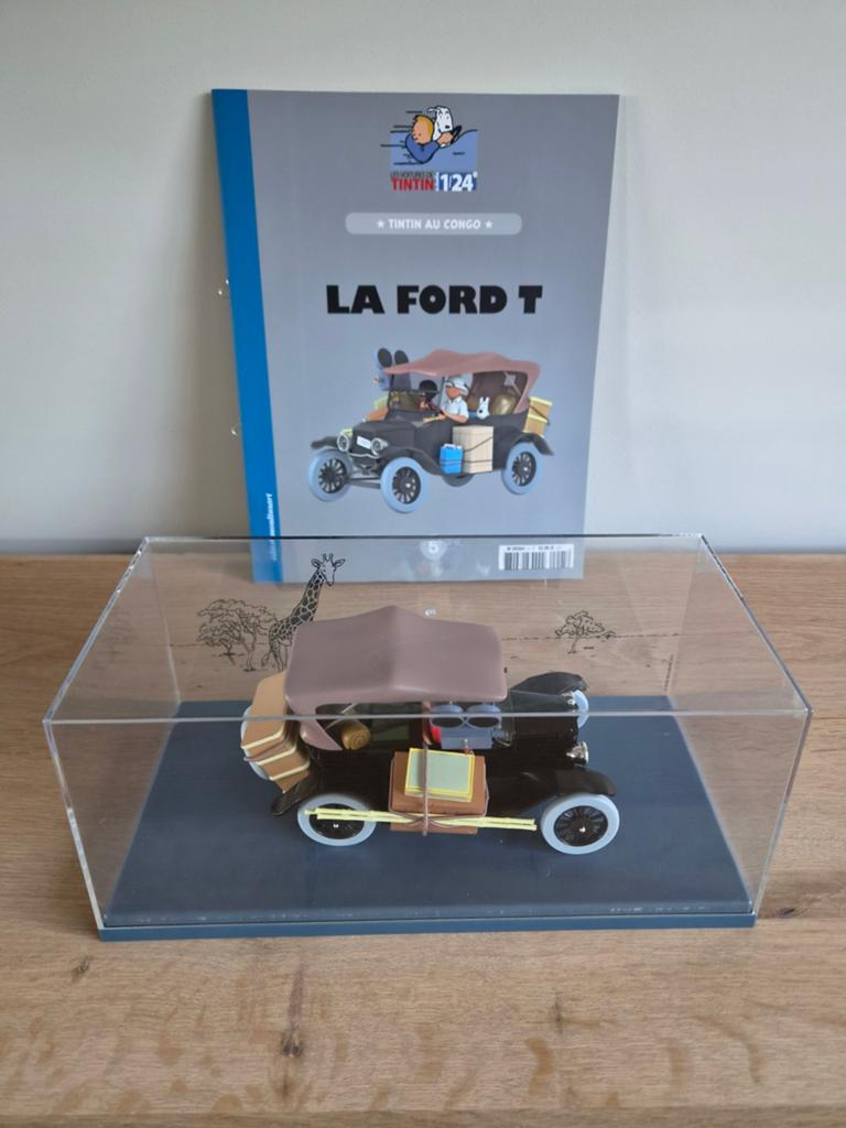 Kuifje auto nr.5 schaal 1:24 uit Kuifje in Congo, Hobby en Vrije tijd, Modelauto's | 1:5 tot 1:12, Ophalen of Verzenden, Auto