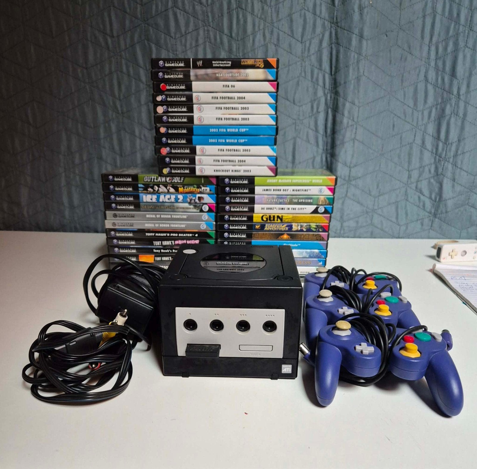 gamecube 3 controlers 42 spellen, Games en Spelcomputers, Ophalen of Verzenden