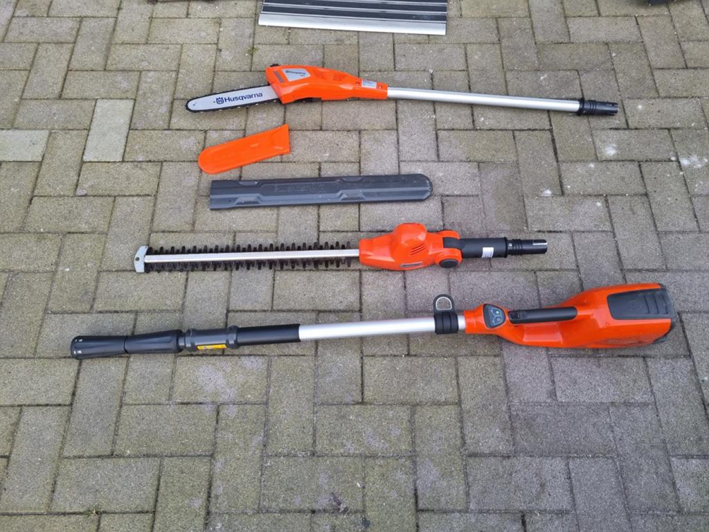 Husqvarna heggenschaar met toebehoren, Jardin & Terrasse, Outils à main, Enlèvement