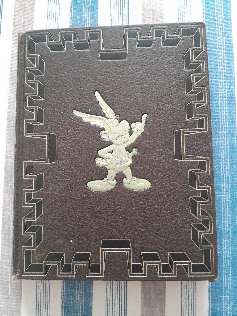 Album Recueil Asterix le gaulois EO 1975 Volume 1 BE, Enlèvement ou Envoi